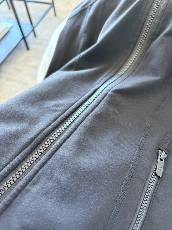 Lululemon Define Jacket - Picture 5 of 6